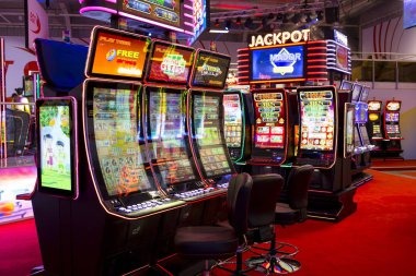 Roulette betting layout Roulette wheel and betting layout on maxwin4d